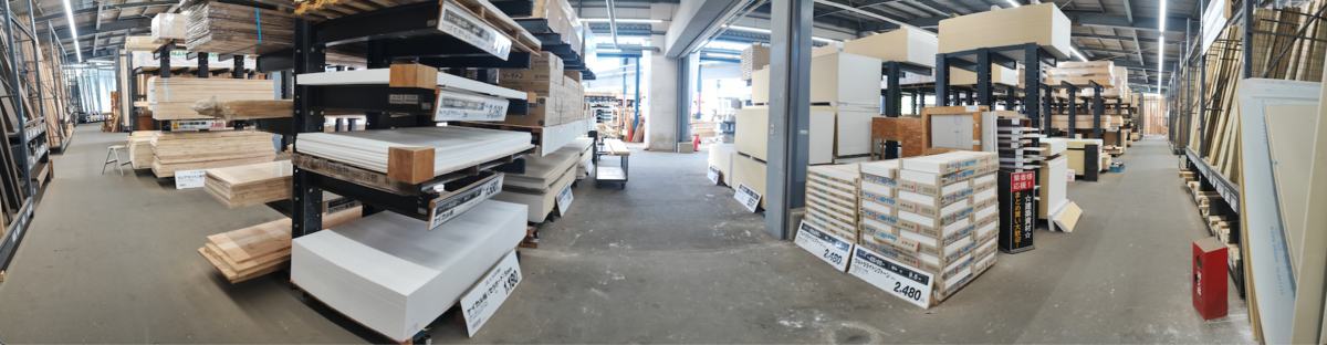 CAINS木材売り場 (クソ広い)